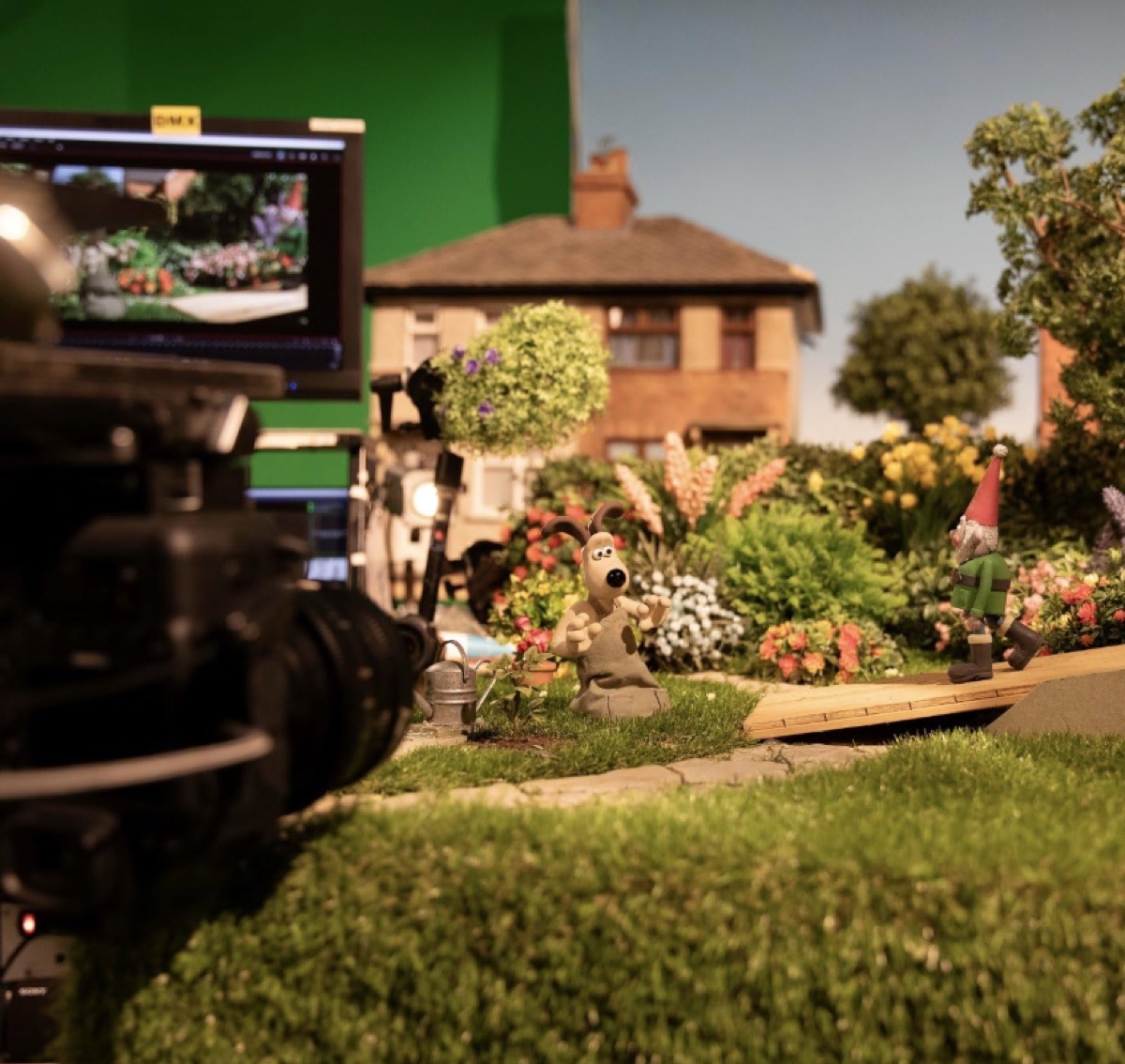 월레스와 그로밋: 복수의 날개