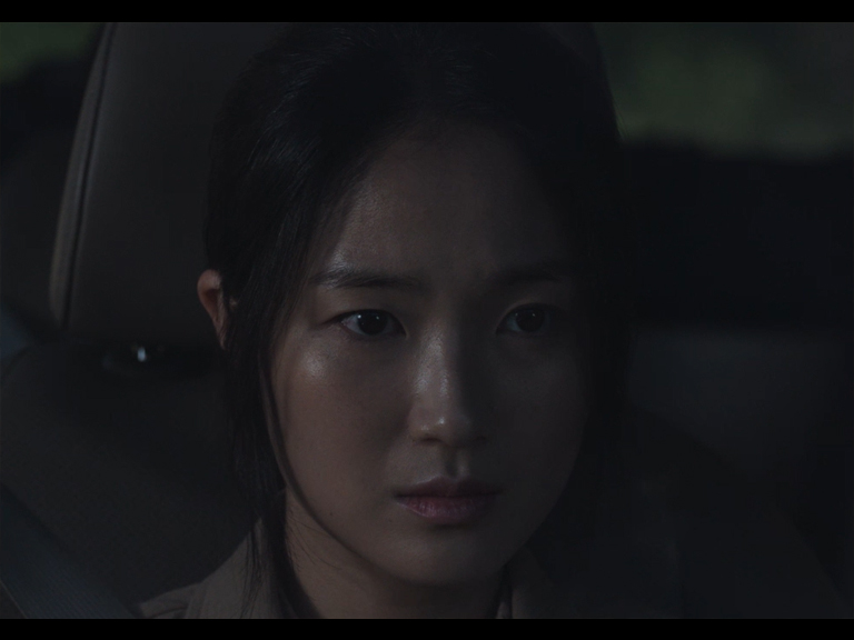 살목지 스틸컷 — 로드뷰 촬영팀의 현장 장면